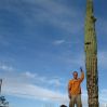 Phoenix USA i przydrozny kaktus.