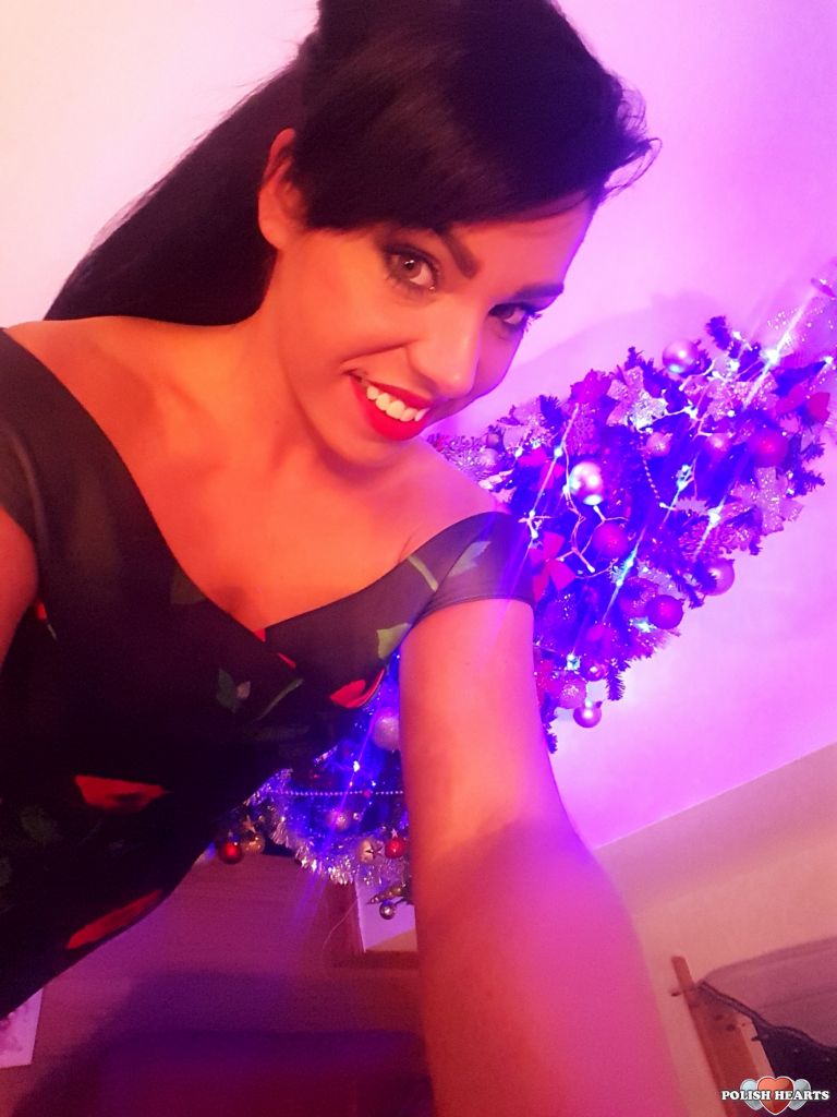Chat - Find new Girls in Mayo for dating - Waplog - W-Match