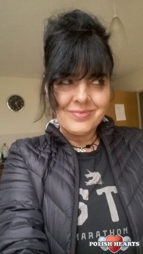 EElluniaa